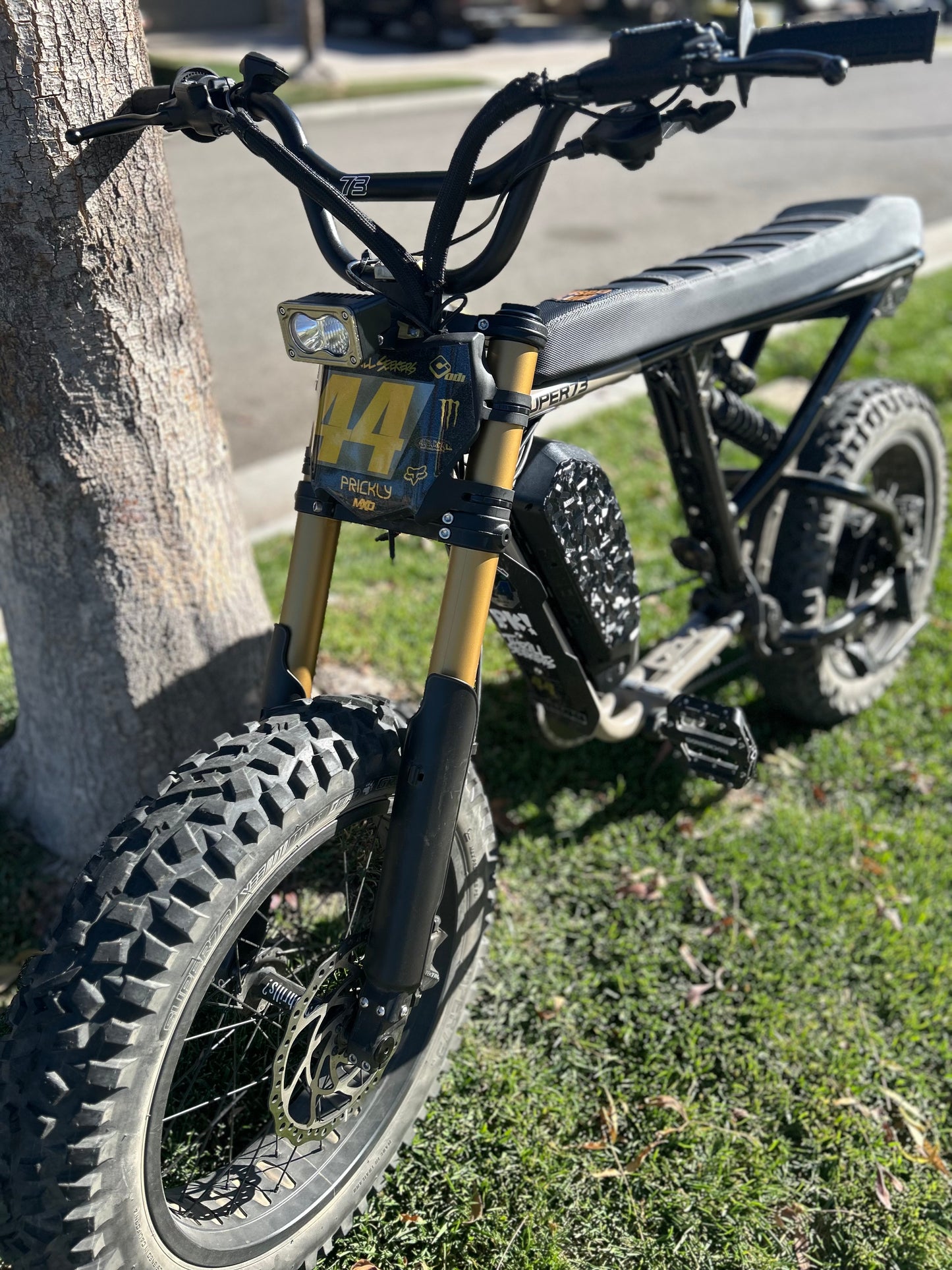 Dark gold fork wrap